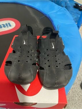 Nike Sunday protect 2 (td) Kids' Black Water Shoes - Breathable Slip-On